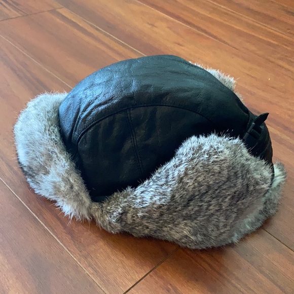 Leather rabbit fur Crown cap aviator winter hat. Like new condition. Super warm. - Picture 1 of 9